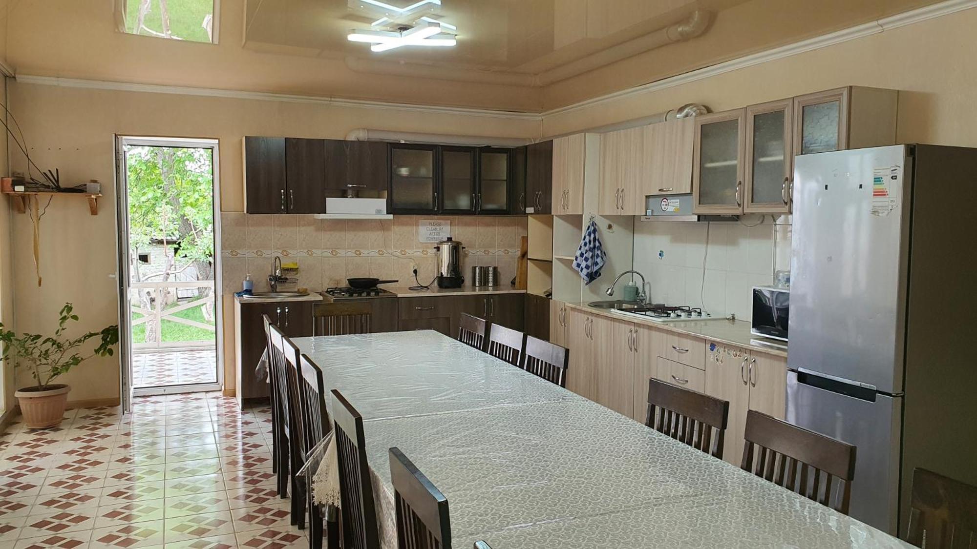קראקול Hostel Nice מראה חיצוני תמונה